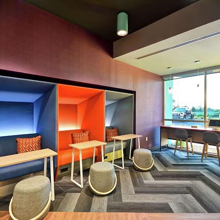 Tru By Hilton Denver, Pa Екстер'єр фото